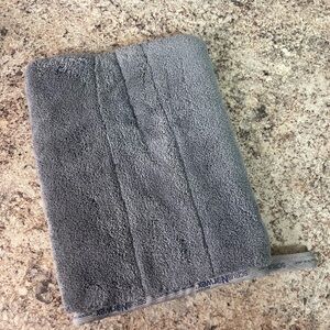 Norwex Bathroom Scrub Mitt